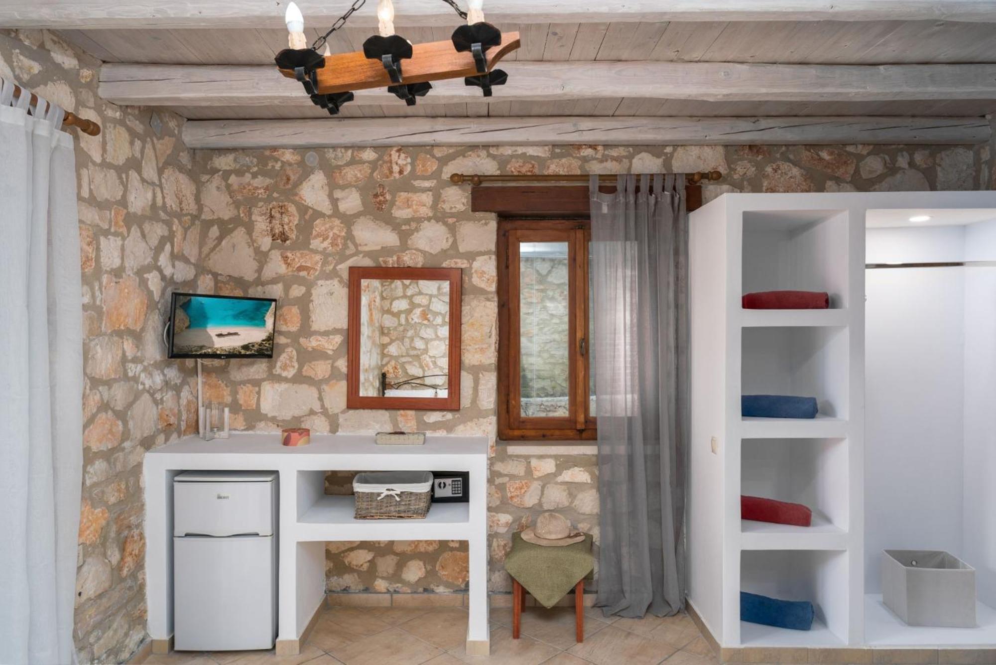 Potamitis Windmills & Apartments Korithion Room photo